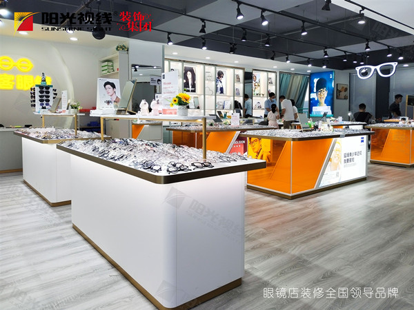 烤漆眼鏡展柜怎么樣，有什么特點(diǎn)？
